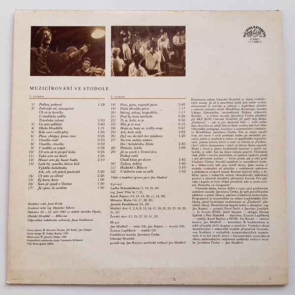 Cimbálová muzika Jaroslava Čecha - Muzicírování ve stodole - Obrázek 2