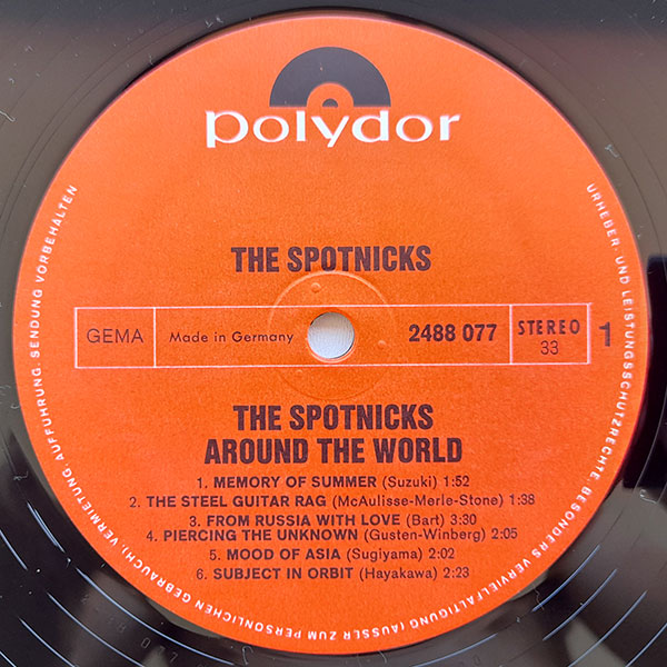 The Spotnicks - The Spotnicks Around The World / Spotlight On The Spotnicks - Obrázek 4