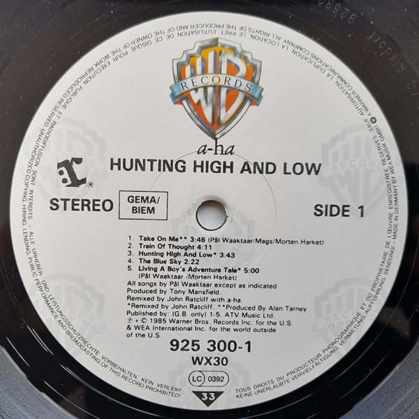 a-ha - Hunting High and Low - Obrázek 4