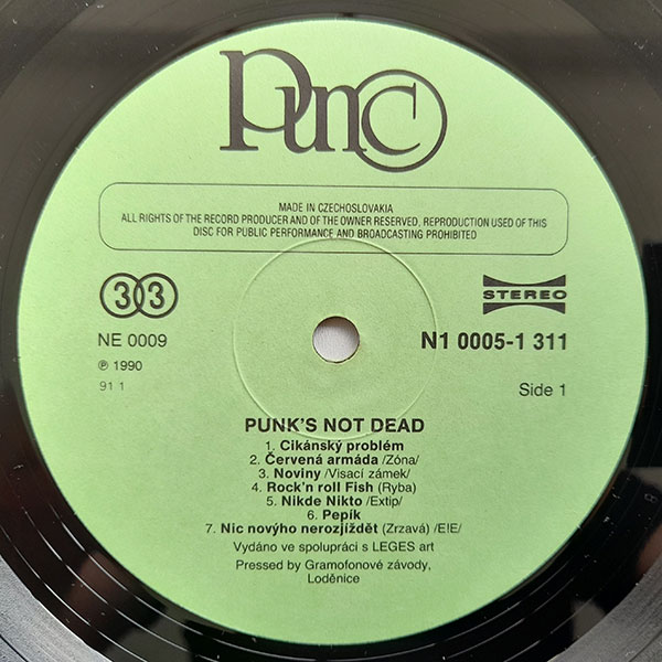 Various - Punk's Not Dead - Obrázek 3