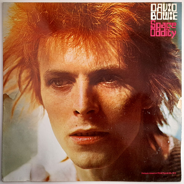 David Bowie - Space Oddity