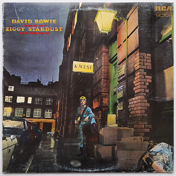 David Bowie - The Rise And Fall Of Ziggy Stardust And The Spiders From Mars