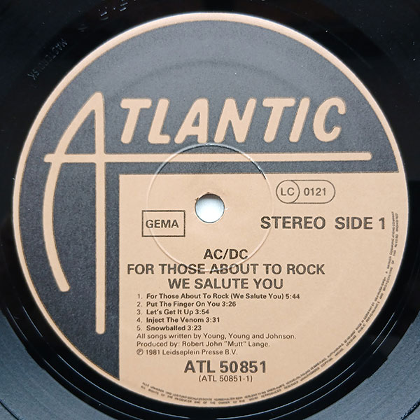 AC/DC - For Those About To Rock We Salute You - Obrázek 4