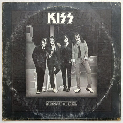 Kiss - Dressed To Kill